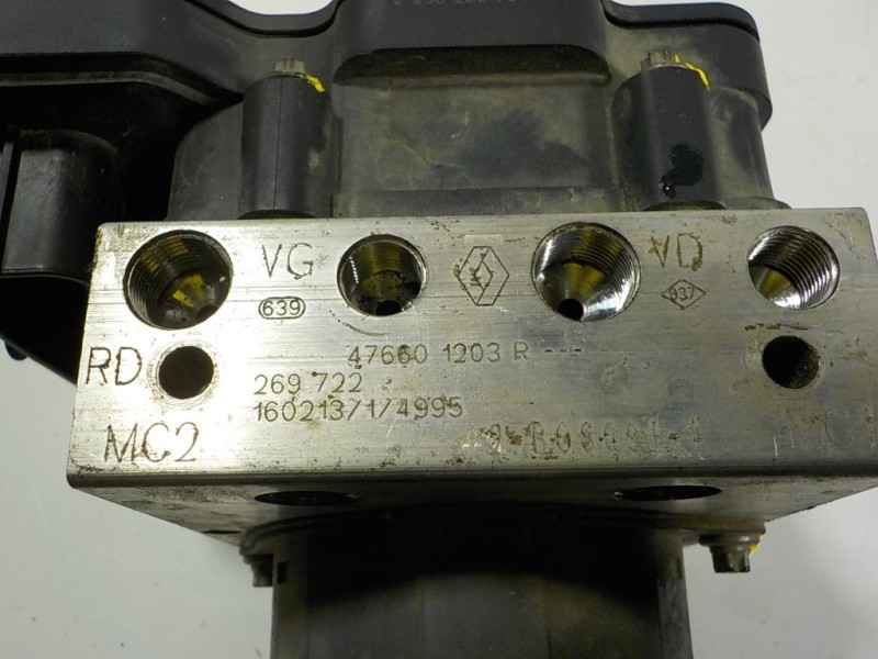 Recambio de abs para renault clio iv 1.5 dci diesel fap referencia OEM IAM 476607745R 476601203R 0265956403