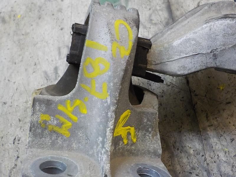 Recambio de soporte motor derecho para renault fluence dynamique referencia OEM IAM 112100020R  