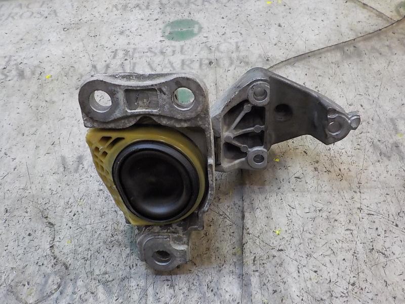 Recambio de soporte motor derecho para renault fluence dynamique referencia OEM IAM 112100020R  