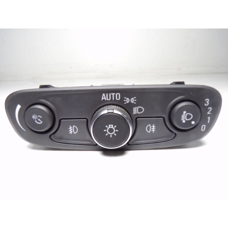 Recambio de mando luces para opel insignia grand sport 1.6 cdti dpf referencia OEM IAM 39121795 39121795 