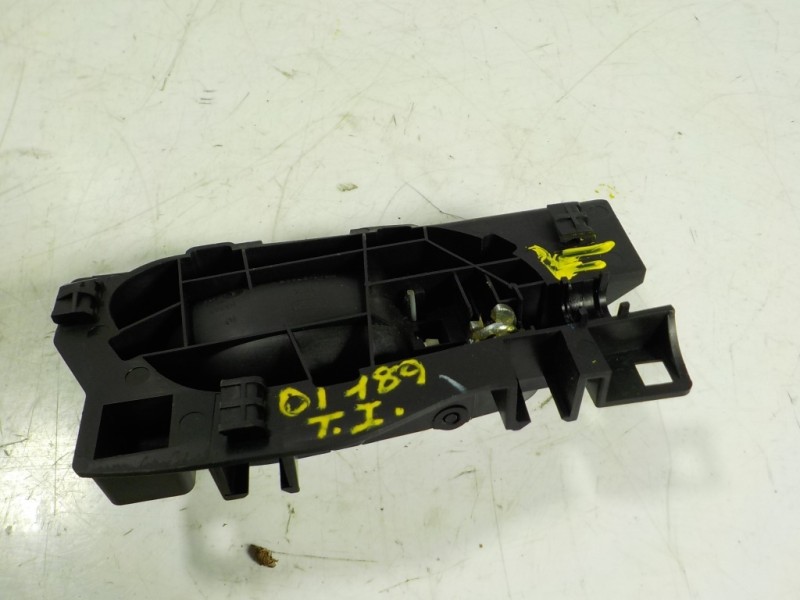 Recambio de maneta interior trasera izquierda para peugeot 508 2.0 blue-hdi fap referencia OEM IAM 9143T8  