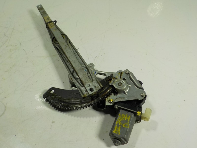 Recambio de elevalunas delantero izquierdo para nissan micra (k13) 1.2 cat referencia OEM IAM 807211HB0A 827311HB1A 