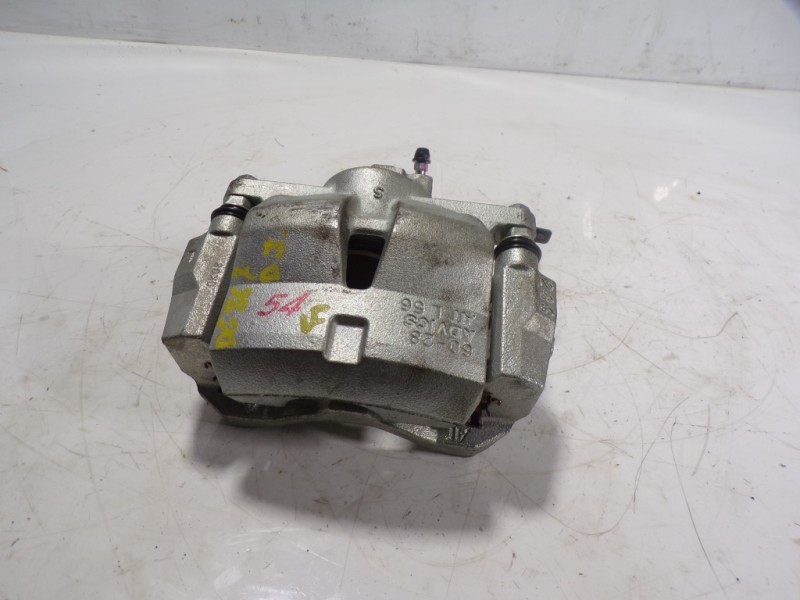 Recambio de pinza freno delantera izquierda para lexus ux (za10) 250h referencia OEM IAM 4775076010  