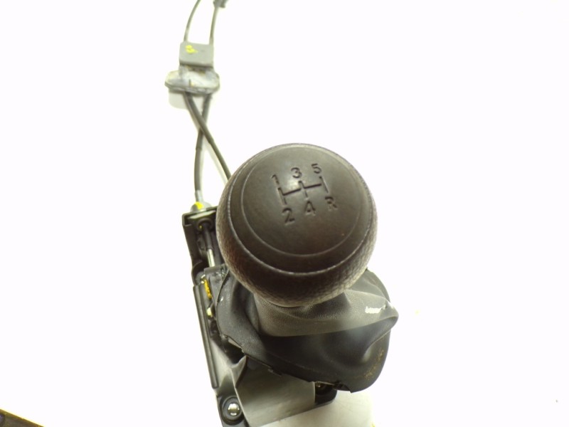 Recambio de palanca cambio para peugeot 108 1.2 12v vti referencia OEM IAM B000620480  