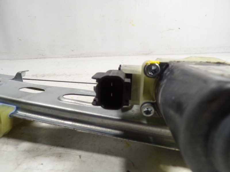 Recambio de elevalunas trasero izquierdo para ford transit connect 1.5 tdci cat referencia OEM IAM 2485405 DT11K27001BD 