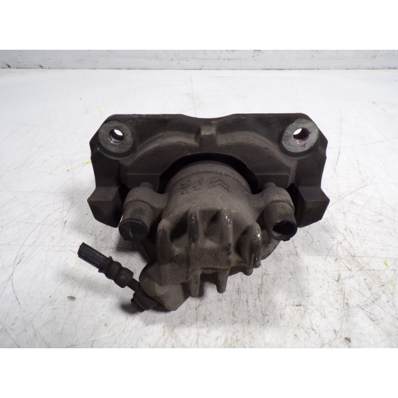 Recambio de pinza freno delantera derecha para peugeot 508 2.0 blue-hdi fap referencia OEM IAM 4401R7 9686563780 