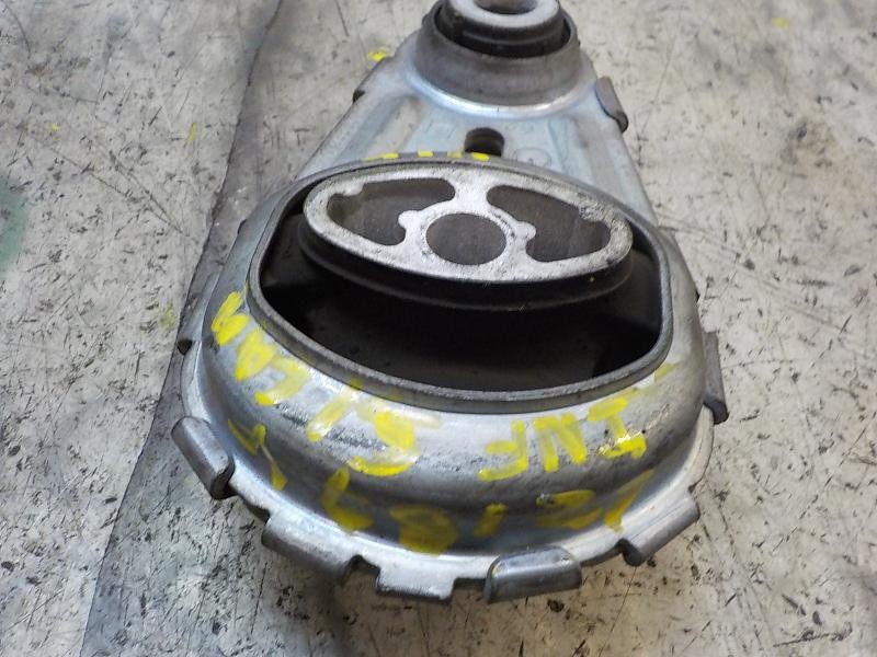 Recambio de soporte cambio para renault fluence dynamique referencia OEM IAM 112380006R  