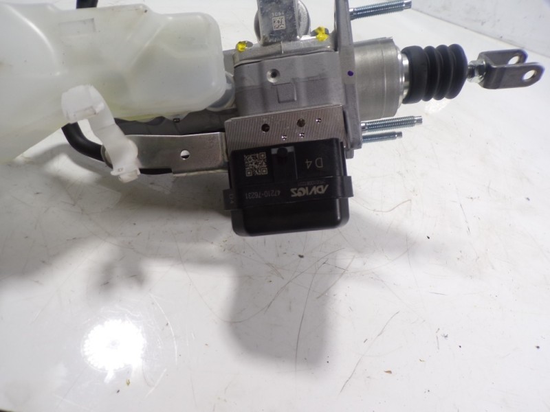 Recambio de servofreno para lexus ux (za10) 250h referencia OEM IAM 4705076510 4721076231 260010081231