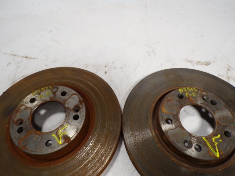 Recambio de disco freno delantero para kia cee´d 1.4 crdi cat referencia OEM IAM 51712A6600  