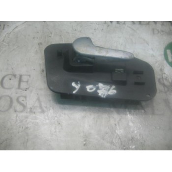 MANETA INTERIOR TRASERA IZQUIERDA 