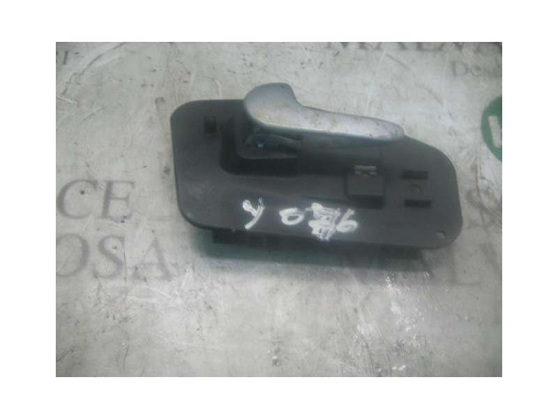 Recambio de maneta interior trasera izquierda para opel corsa c essentia referencia OEM IAM   