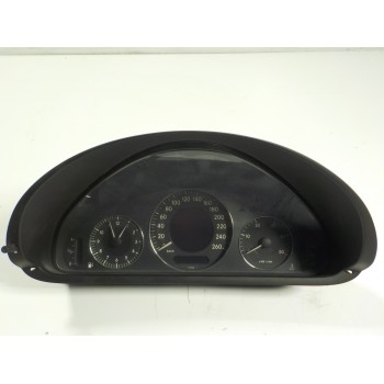 CUADRO INSTRUMENTOS A2095404211 