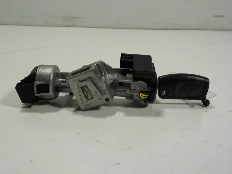 Recambio de antirrobo para ford galaxy (ca1) 2.0 tdci cat referencia OEM IAM 1681167 3M513F880AD 