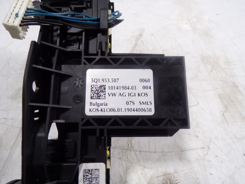 Recambio de mando intermitentes para volkswagen golf vii lim. (bq1) 1.6 tdi referencia OEM IAM 5Q1953507MIGI 5Q1953507 