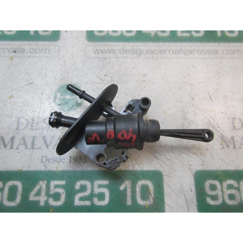 Recambio de bomba embrague para ford fiesta (cb1) 1.4 tdci cat referencia OEM IAM 1766725  