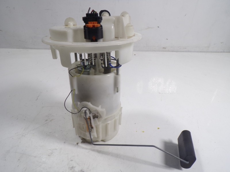 Recambio de aforador para peugeot 208 1.2 12v e-vti referencia OEM IAM 9674466680 9674466680 