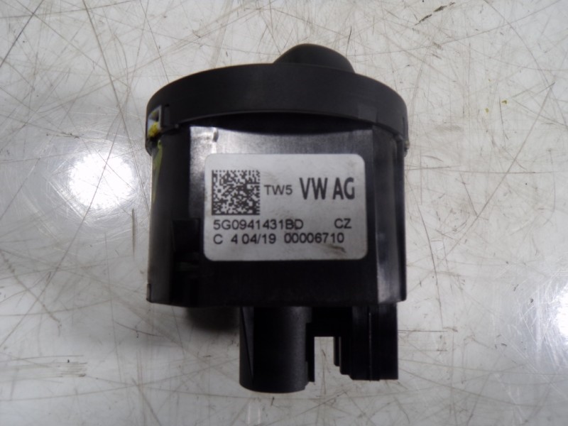 Recambio de mando luces para volkswagen golf vii lim. (bq1) 1.6 tdi referencia OEM IAM 5G0941431BDWZU 5G0941431BD 