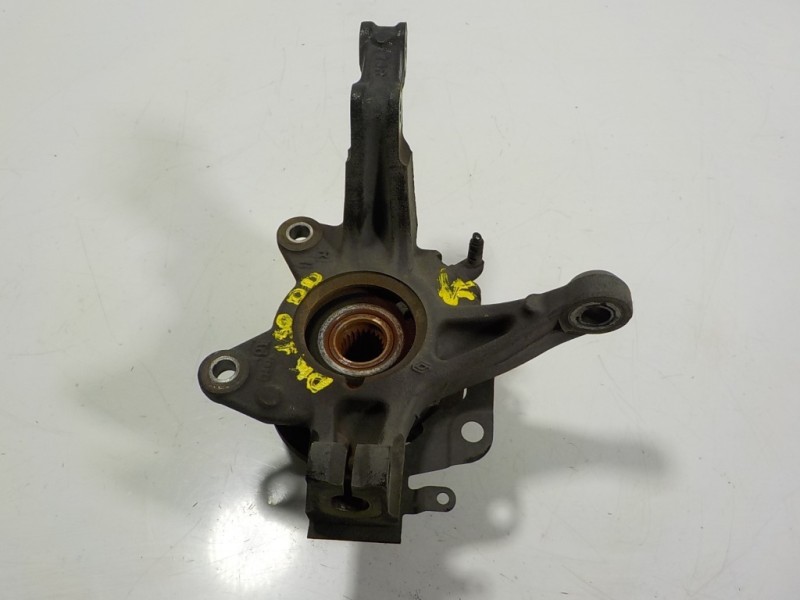Recambio de mangueta delantera derecha para renault clio iv 1.5 dci diesel fap referencia OEM IAM 400147274R  