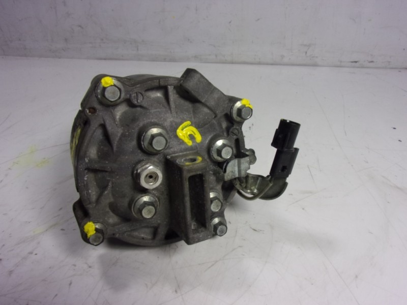 Recambio de compresor aire acondicionado para mitsubishi outlander (gf0) motion 2wd referencia OEM IAM   