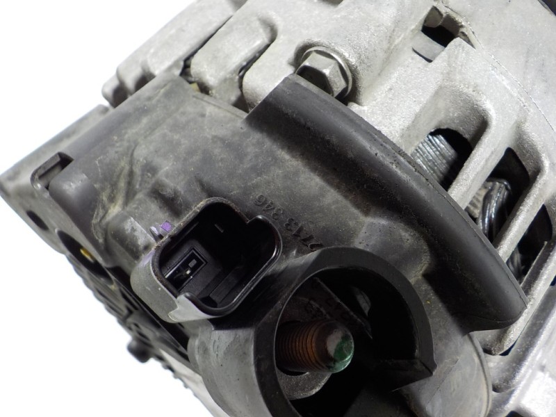 Recambio de alternador para peugeot 208 1.2 12v e-vti referencia OEM IAM 9818677980 9818677980 TG12C261