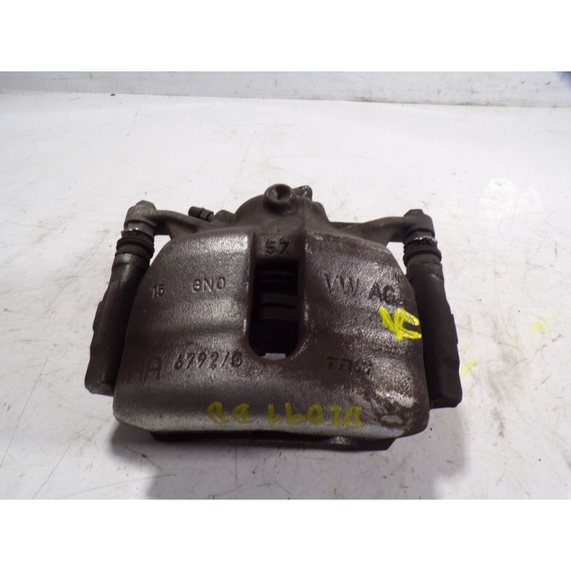 Recambio de pinza freno delantera derecha para volkswagen golf vii lim. (bq1) 1.6 tdi referencia OEM IAM 8V0615124  