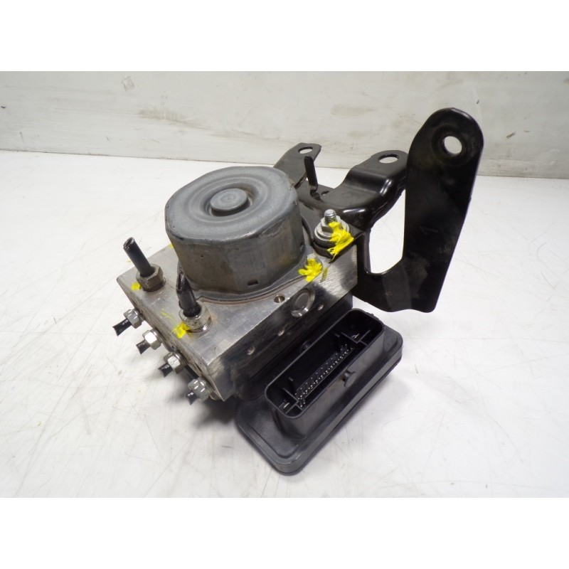 Recambio de abs para toyota aygo 1.0 vvti referencia OEM IAM 440500H170 445400H130 