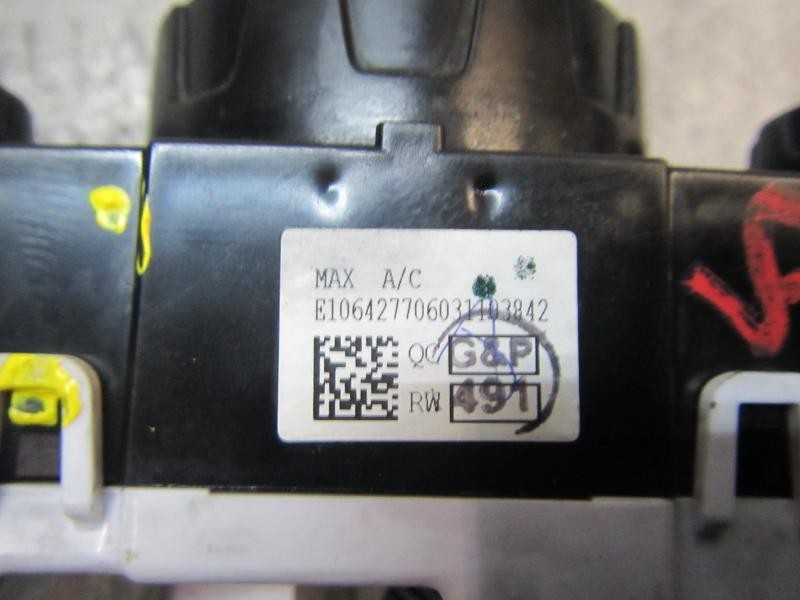 Recambio de mando calefaccion / aire acondicionado para ford fiesta (cb1) 1.4 tdci cat referencia OEM IAM   