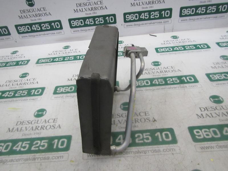 Recambio de radiador calefaccion / aire acondicionado para ssangyong kyron 200 xdi limited referencia OEM IAM   