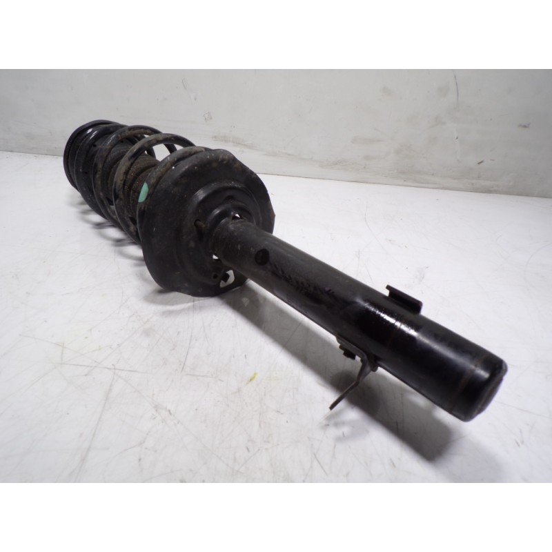 Recambio de amortiguador delantero izquierdo para toyota aygo 1.0 vvti referencia OEM IAM 485200H070 485200H070 03031000280