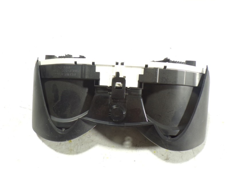 Recambio de cuadro instrumentos para ford fiesta (ccn) 1.5 tdci cat referencia OEM IAM 2086528 C1BT10849GAS 