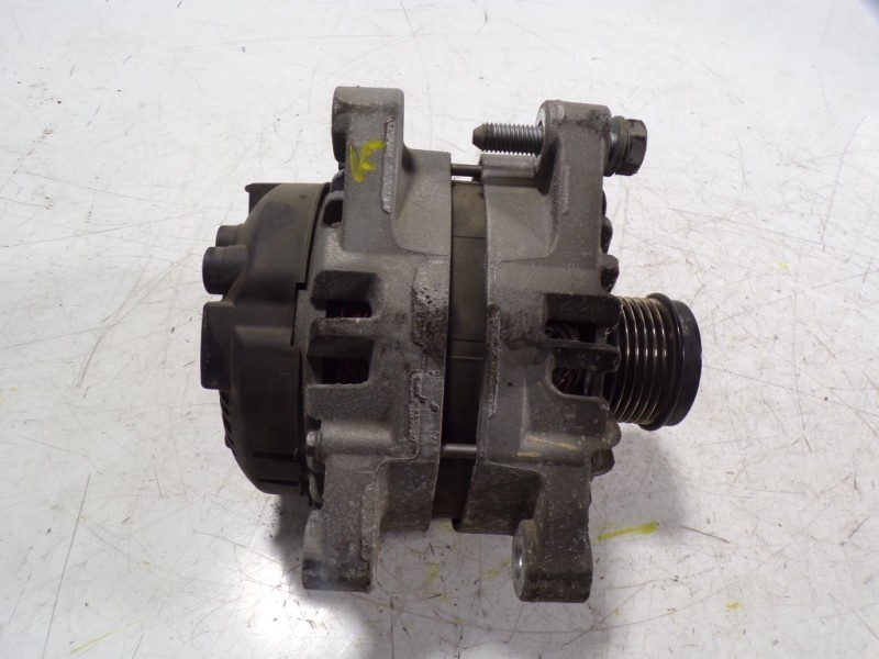 Recambio de alternador para peugeot 308 1.6 blue-hdi fap referencia OEM IAM 9810525380 9810525380 TG15S218