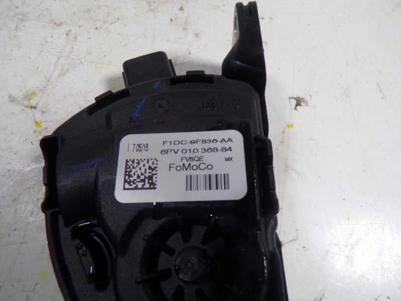 Recambio de potenciometro pedal para ford transit connect 1.5 tdci cat referencia OEM IAM 1872196 F1DC9F836AA 