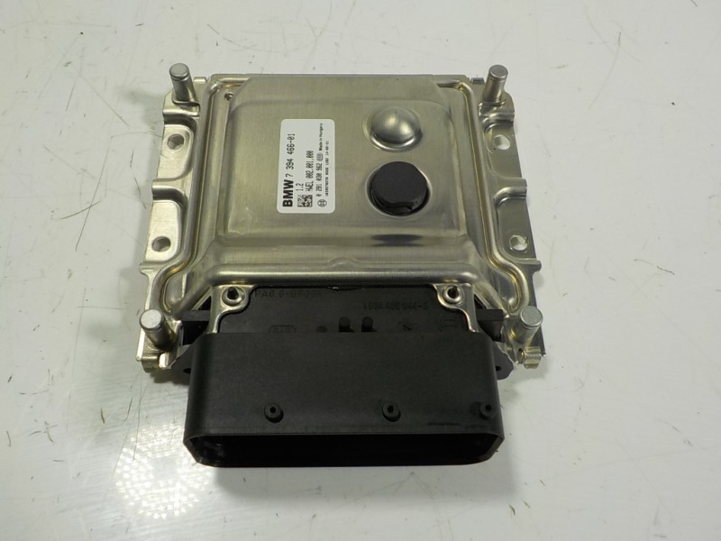 Recambio de modulo electronico para bmw serie 5 touring (f11) 520d xdrive referencia OEM IAM 16197488140 739446601 