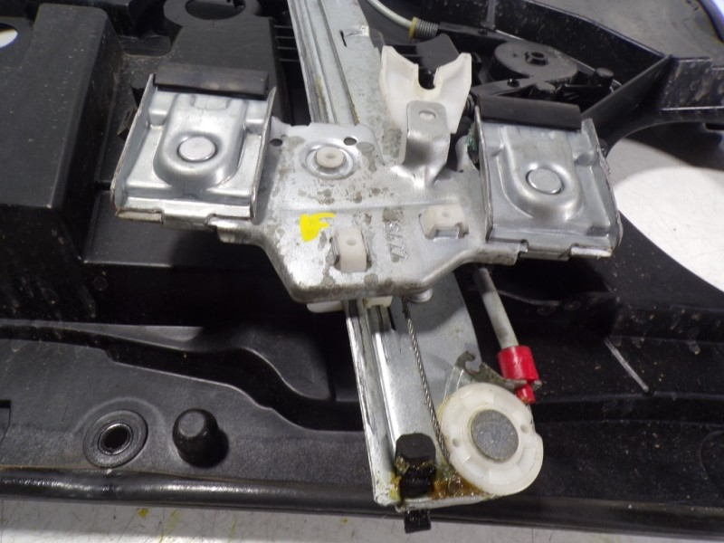 Recambio de elevalunas delantero derecho para ford fiesta (ccn) 1.5 tdci cat referencia OEM IAM 1837993 C1BBA045H16AB 