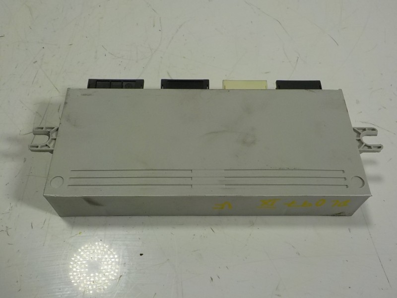 Recambio de modulo electronico para bmw serie 5 touring (f11) 520d xdrive referencia OEM IAM 61357394651 61357394651 