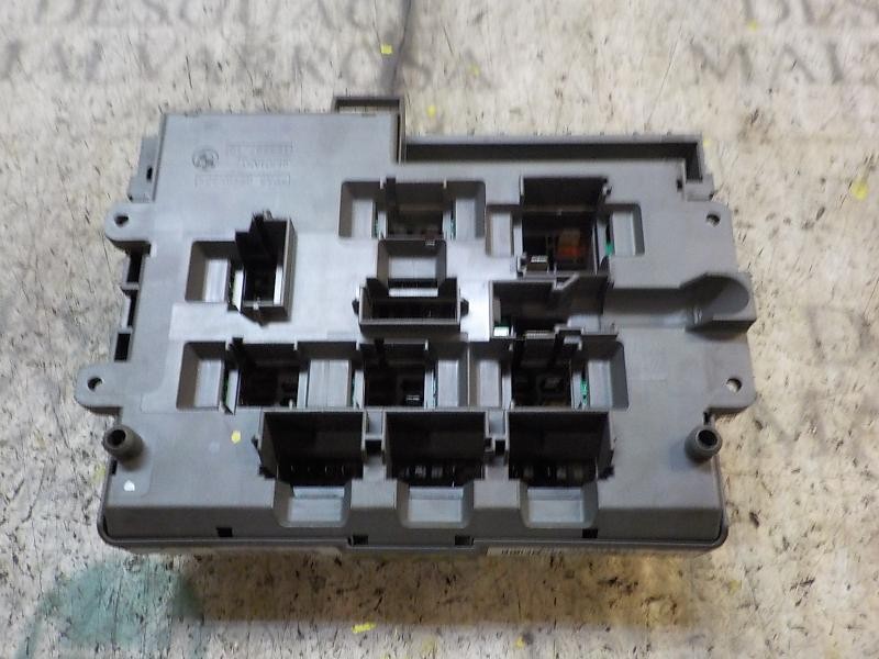 Recambio de caja reles / fusibles para bmw serie 3 berlina (e90) 320d referencia OEM IAM 61149119445 9119446 