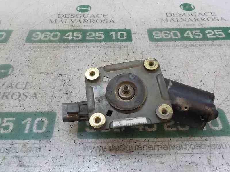 Recambio de motor limpia delantero para nissan terrano/terrano.ii (r20) 2.7 turbodiesel referencia OEM IAM   