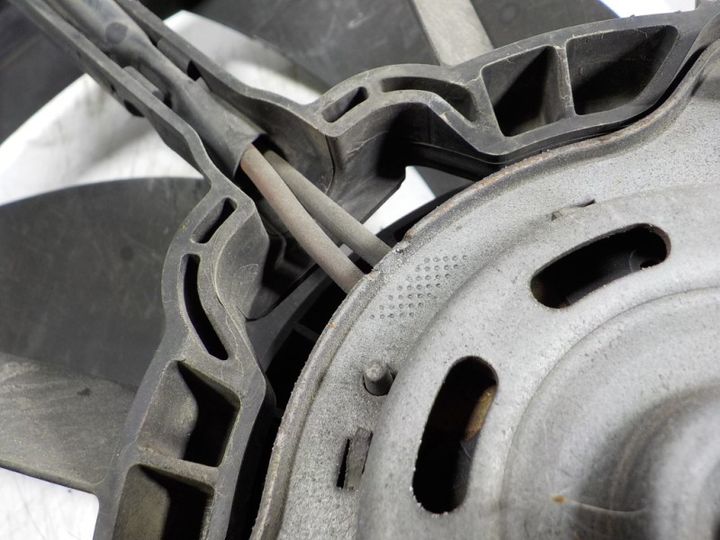 Recambio de electroventilador para citroën c4 berlina 1.6 16v hdi referencia OEM IAM   