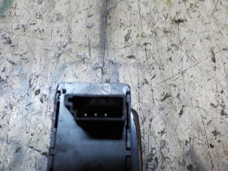 Recambio de mando elevalunas delantero derecho para bmw serie 3 berlina (e90) 320d referencia OEM IAM 61316945874  