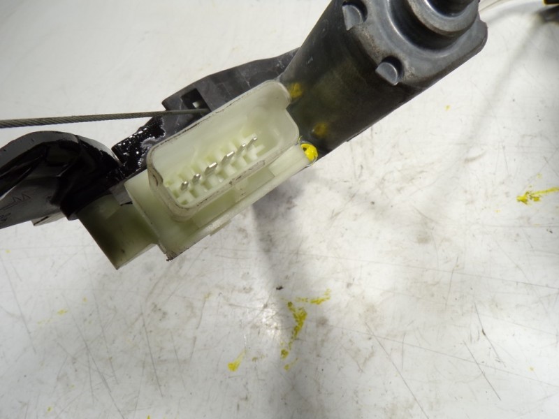 Recambio de elevalunas delantero izquierdo para peugeot 308 1.6 blue-hdi fap referencia OEM IAM 9816273280  