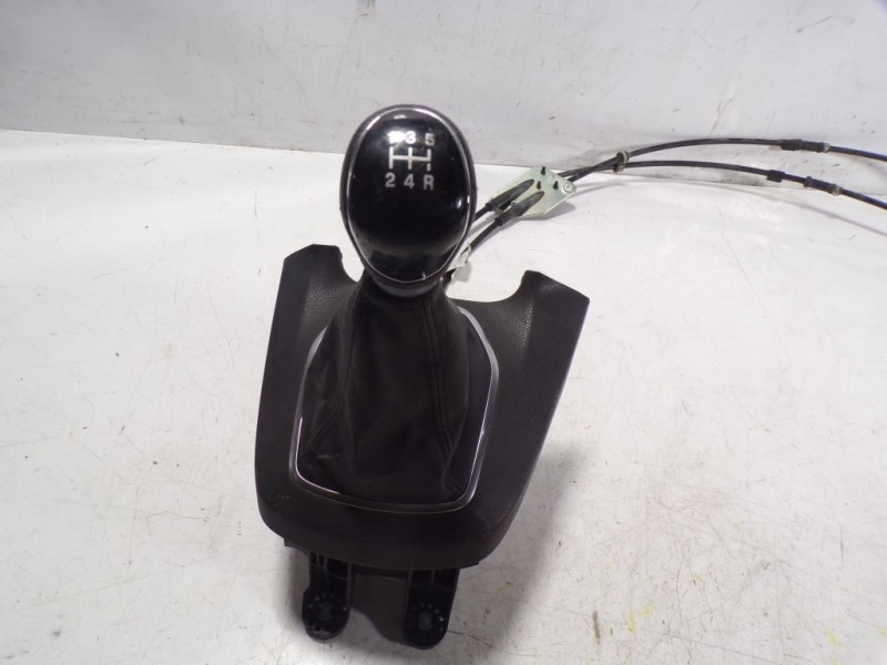 Recambio de palanca cambio para ford fiesta (ccn) 1.5 tdci cat referencia OEM IAM 2069522 C1BR7C453CAB 0878992