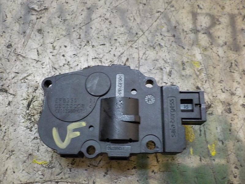 Recambio de motor apertura trampillas climatizador para bmw serie 3 berlina (e90) 320d referencia OEM IAM 64119321034  