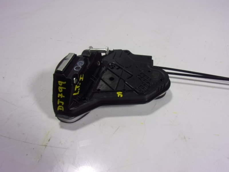 Recambio de cerradura puerta trasera izquierda para toyota aygo 1.0 vvti referencia OEM IAM 6906002391  