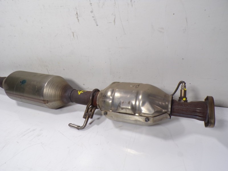 Recambio de catalizador para mazda 3 lim. () origin referencia OEM IAM   