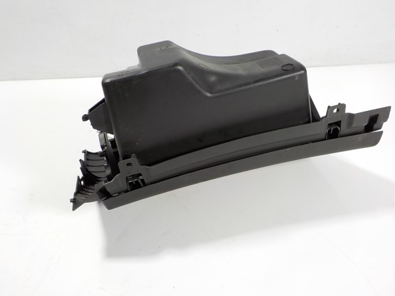 Recambio de guantera para opel corsa e 1.4 referencia OEM IAM 39141454 39013999 