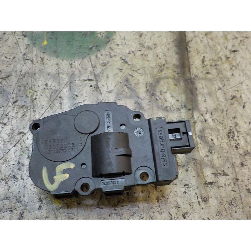 Recambio de motor apertura trampillas climatizador para bmw serie 3 berlina (e90) 320d referencia OEM IAM 64119321034  