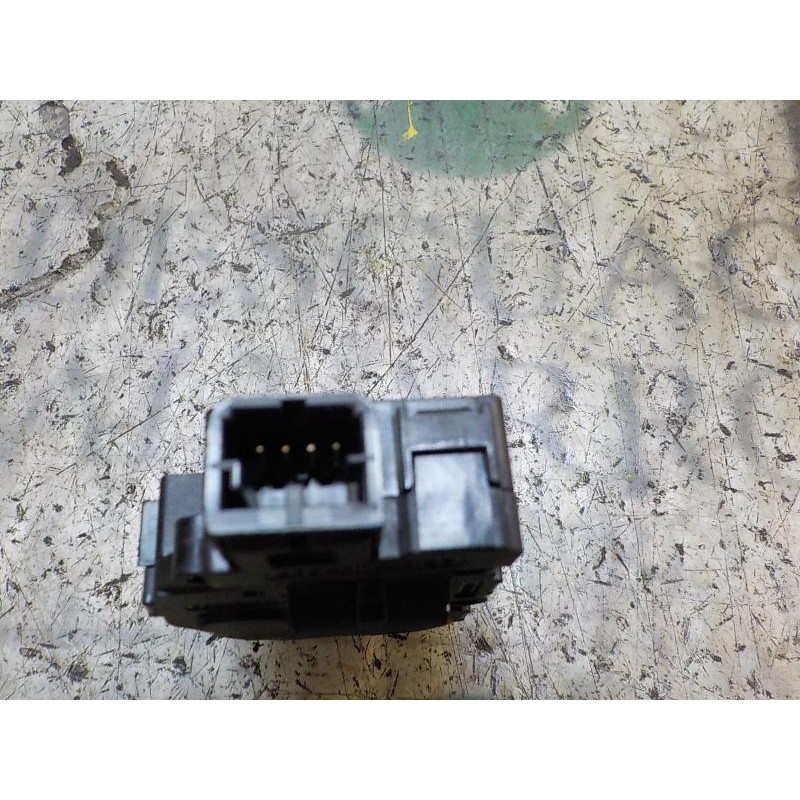 Recambio de motor apertura trampillas climatizador para bmw serie 3 berlina (e90) 320d referencia OEM IAM 64119321034  