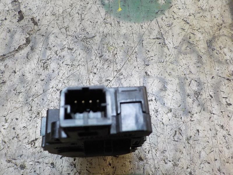 Recambio de motor apertura trampillas climatizador para bmw serie 3 berlina (e90) 320d referencia OEM IAM 64119321034  