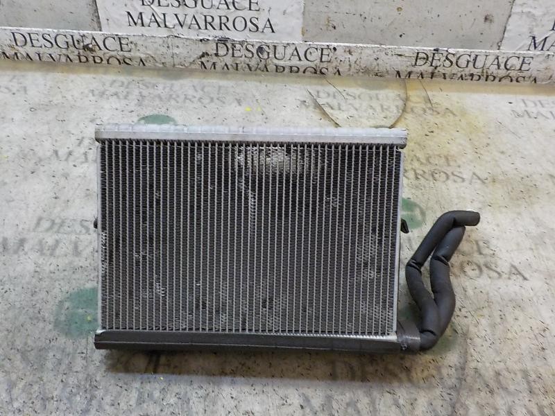 Recambio de evaporador aire acondicionado para bmw serie 3 berlina (e90) 320d referencia OEM IAM 64119179803  