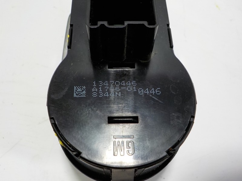 Recambio de mando luces para opel corsa e 1.4 referencia OEM IAM 13470446 13470446 
